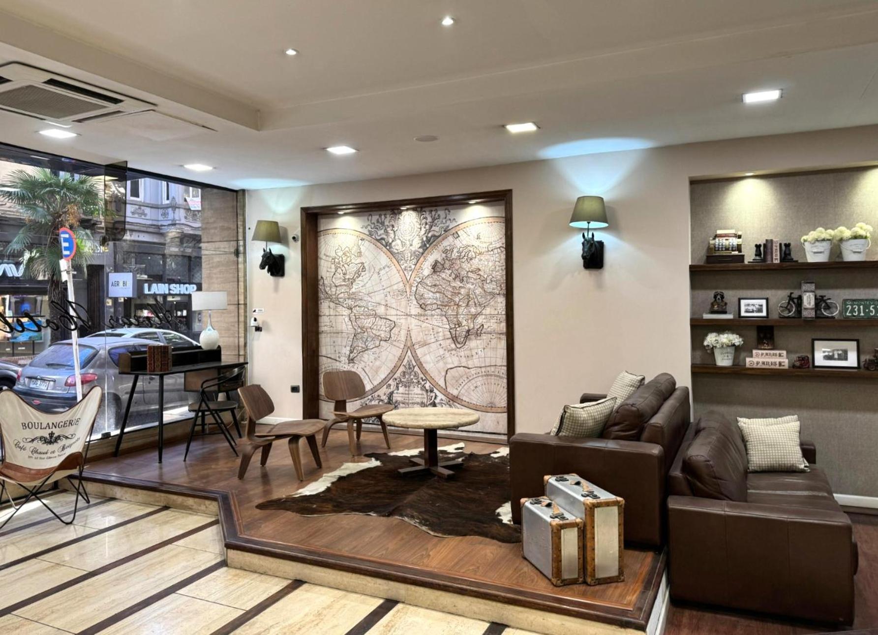 Hotel Alvear